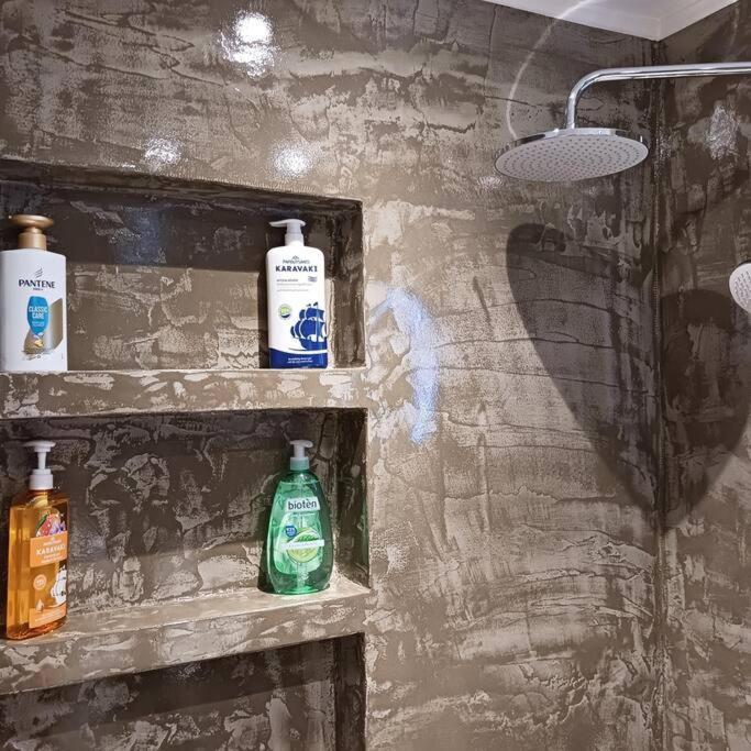 Kouvarás Boutique Eptalofos 15Min From Airport And Sea 아파트 외부 사진