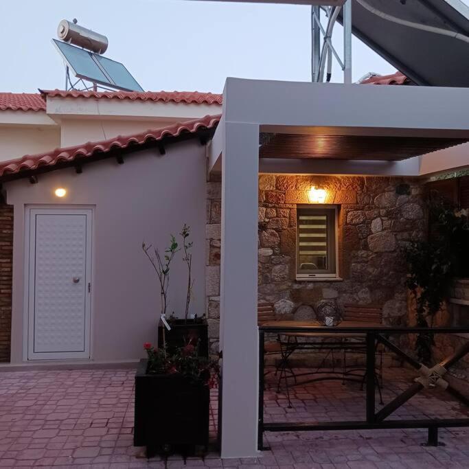 Kouvarás Boutique Eptalofos 15Min From Airport And Sea 아파트 외부 사진