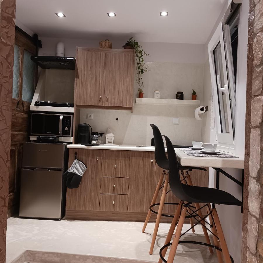 Kouvarás Boutique Eptalofos 15Min From Airport And Sea 아파트 외부 사진